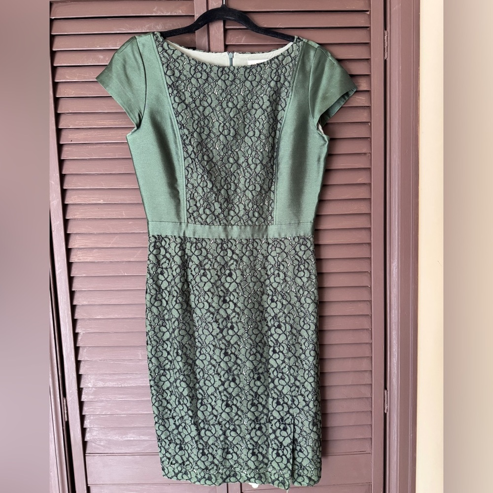 Tory Burch Elegant Olive Green Lace Sheath Dress Size 8 - Picture 2 of 9